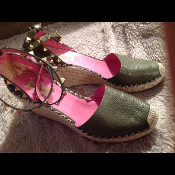Valentino Rockstud Espadrille Wedges - Picture 8 of 8
